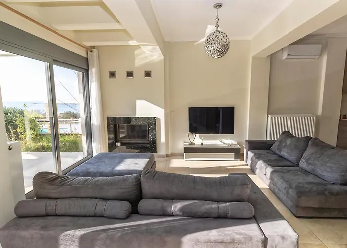 Nefeli & Dina By Diomedes Group *