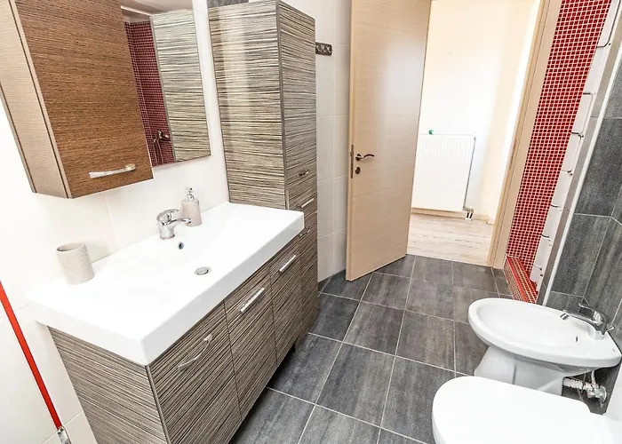 Nefeli & Dina By Diomedes Group