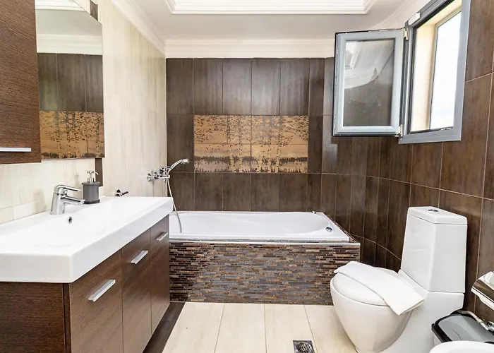 Nefeli & Dina By Diomedes Group Villa