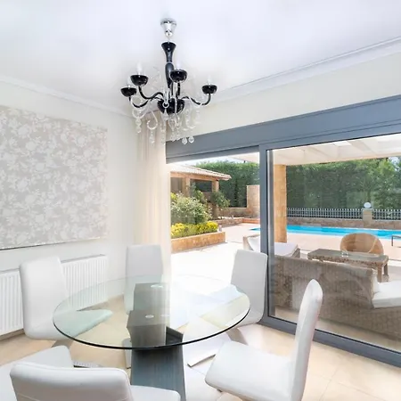 Nefeli & Dina By Diomedes Group Villa