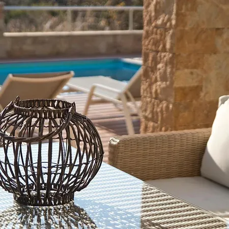 Willa Nefeli & Dina By Diomedes Group