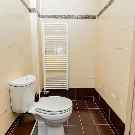 Nefeli & Dina By Diomedes Group Willa