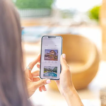 Nefeli & Dina By Diomedes Group Willa *