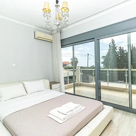 Nefeli & Dina By Diomedes Group * Nea Moudania