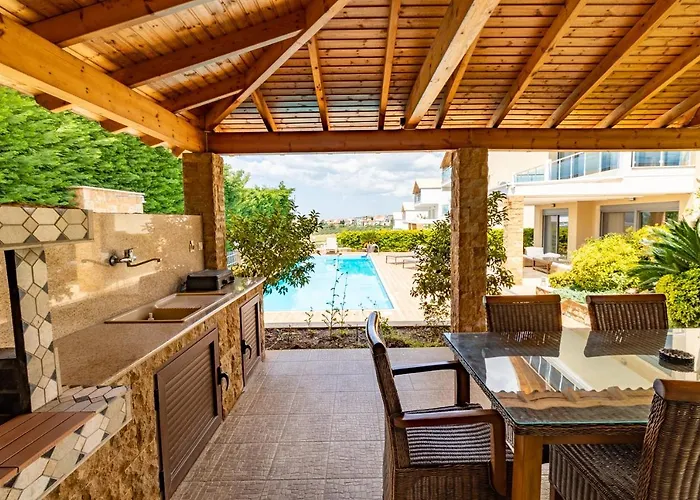 Nefeli & Dina By Diomedes Group Villa Nea Moudania