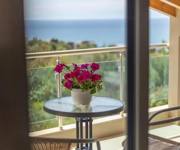 Nefeli & Dina By Diomedes Group Villa Nea Moudania